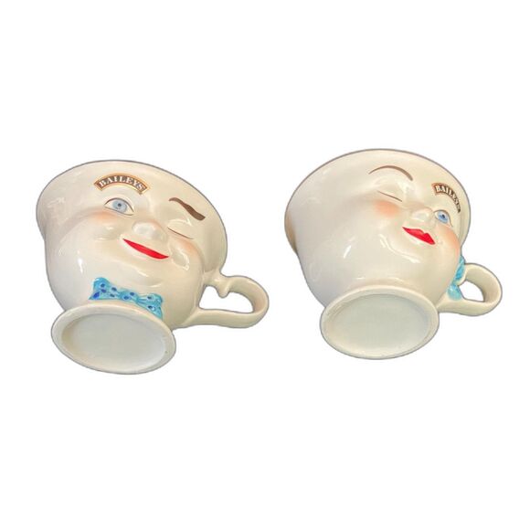 VTG Baileys Irish Cream YUM Mugs His & Hers Winking Face 2 Pc Cup Set 4” - Picture 4 of 4